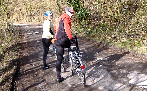 Julia & Stuart attack Marden Park